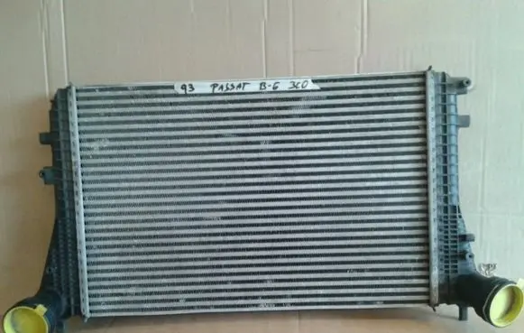 Volkswagen PASSAT B6 Intercooler radiator 3c0145805r