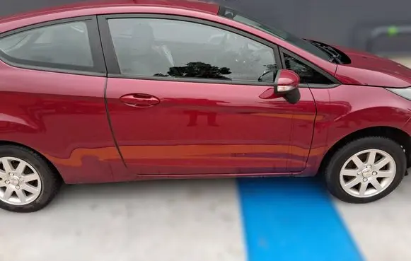 Ford Fiesta Door (2 Door Coupe) 