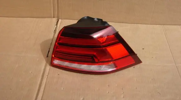 Volkswagen Golf VII Rear/tail lights 5G0945096Q