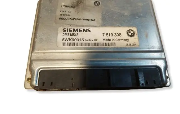 BMW X5 E53 Engine control unit/module ECU 7519308 DMEMS43 5WK90015