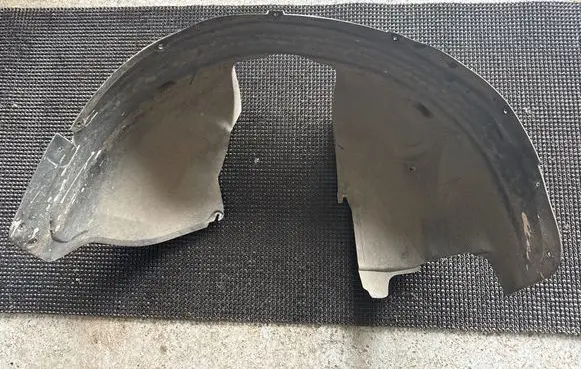 Volvo XC90 Front wheel arch liner splash guards 30763615 1125