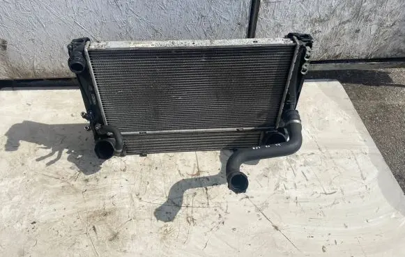 BMW X1 E84 Coolant radiator 11074810 3213311 9206296
