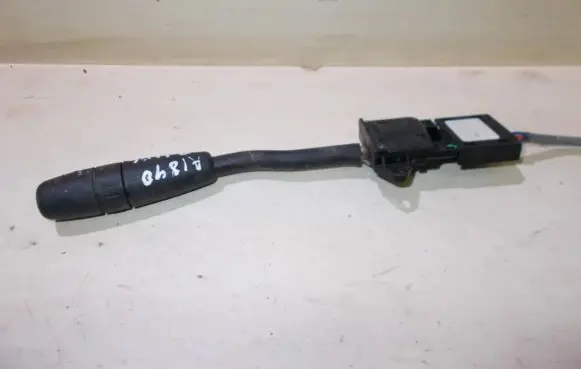 Multifunctional control switch/knob