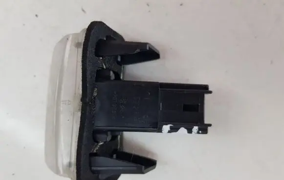 Citroen C3 Picasso Number plate light 7190