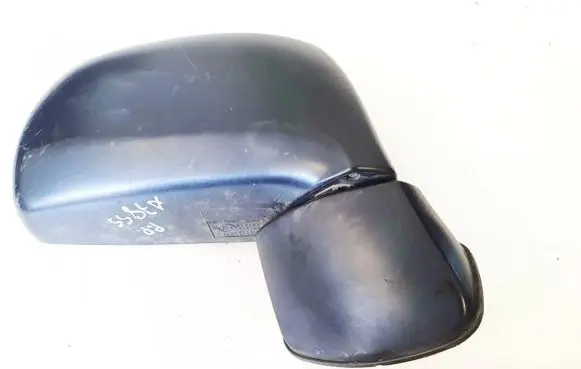 Hyundai Trajet Front door electric wing mirror e4012134