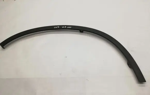 Honda CR-V Front arch trim 74165SWWA001