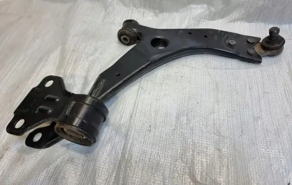 Ford C-MAX II Front control arm 