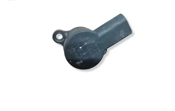 Mercedes-Benz Sprinter W901 W902 W903 W904 Fuel pressure regulator A6110780149 0281002241