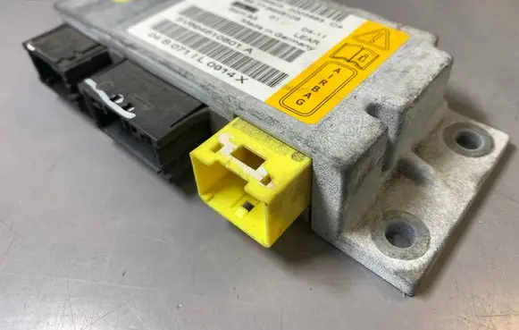 BMW 7 E65 E66 Airbag control unit/module 6946108