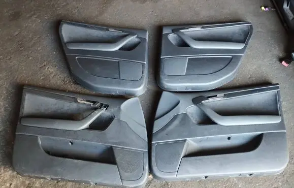 Seat set
