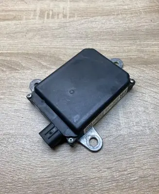 Toyota Prius+ (ZVW40) Blind spot module 881620W270 A2X75009702