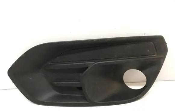 Iveco Daily 45 - 49.10 Front bumper lower grill 105802356346