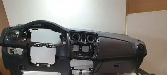 Dacia Sandero II Dashboard 681007387R 681005164R 681007435R