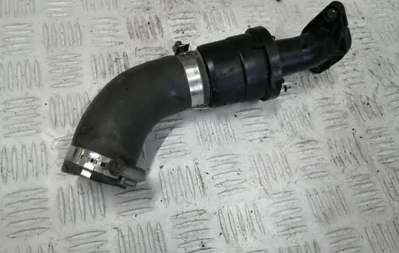Ford Ecosport Intercooler hose/pipe JV216C646BB