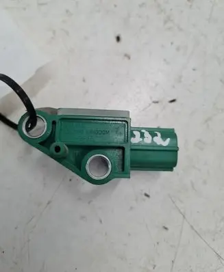 Volkswagen PASSAT B6 Airbag deployment crash/impact sensor 3C0909606