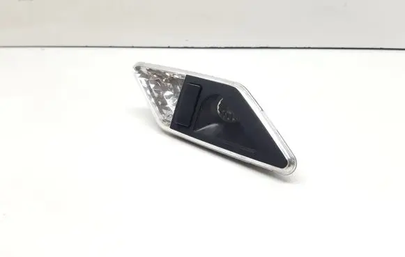 BMW 3 E46 Rear seat light 8375585