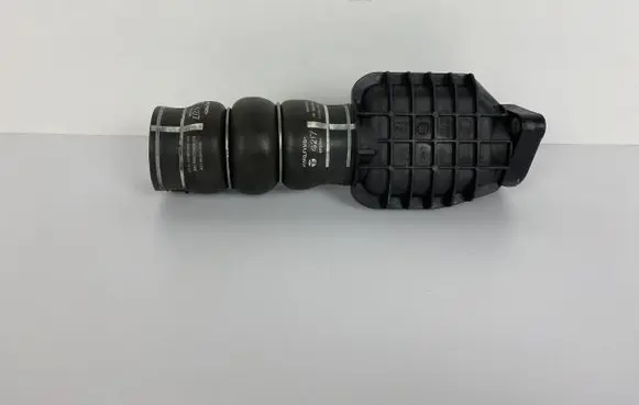 Jeep Cherokee Air intake hose/pipe 9687261180