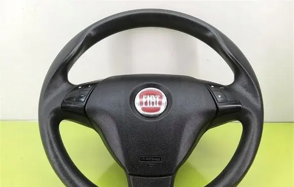 Fiat Grande Punto Steering wheel 