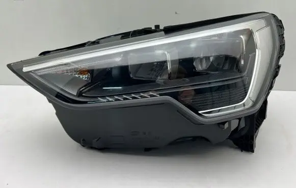 Audi Q3 F3 Headlight/headlamp 83A941011