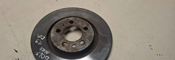 Volkswagen Golf IV Front brake disc