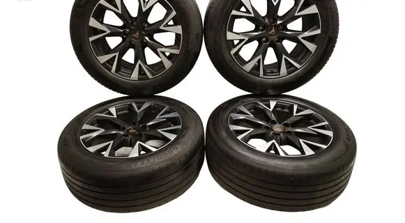 Cupra Terramar R18 alloy rim 578601025A