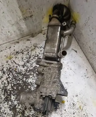 Citroen C6 EGR valve 9656911780