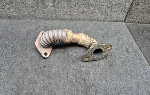 Audi A4 S4 B7 8E 8H EGR valve line/pipe/hose 028131521AD