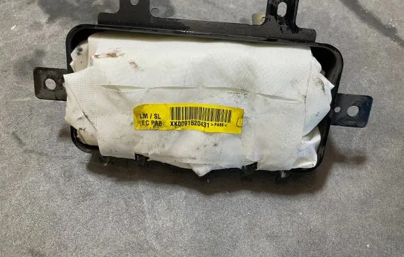 KIA Sportage Passenger airbag 845303U000