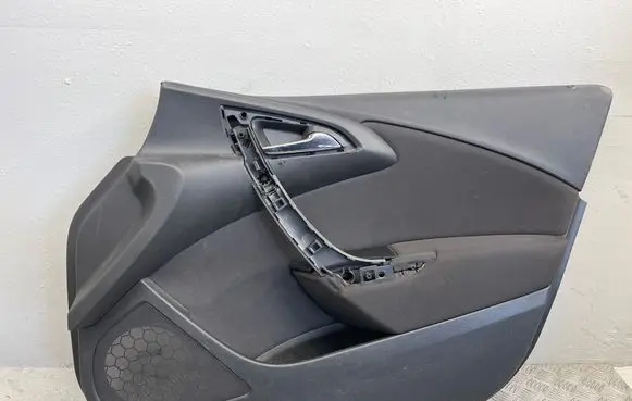 Opel Astra J Front door card panel trim 13378968 04062014 VR20141550733