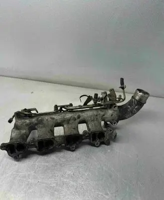 Nissan X-Trail T30 Intake manifold N10789