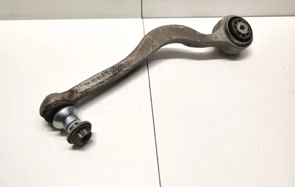 Mercedes-Benz C W205 Front lower control arm/wishbone 2130200re