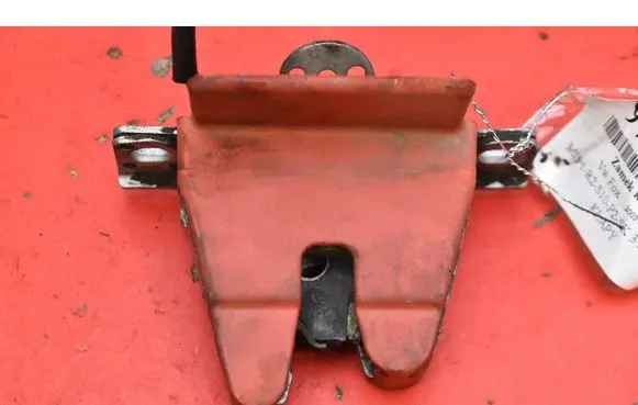 Volkswagen Fox Tailgate/trunk/boot lock/catch/latch 5Z6827505