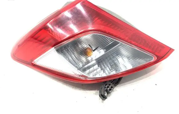 Toyota Yaris Rear/tail lights