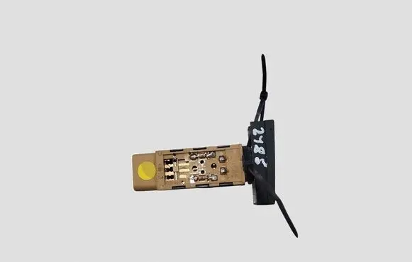 KIA Sorento Windscreen/window heater switch 202002962