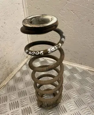 Peugeot 3008 I Rear coil spring