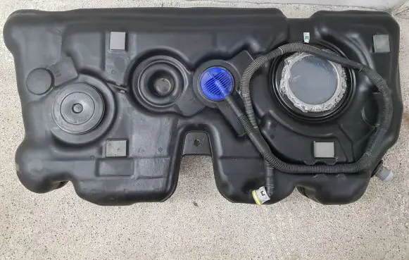 BMW 2 F46 Fuel tank 7348332