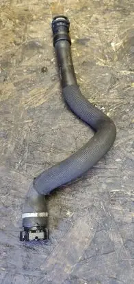 Peugeot 3008 I Engine coolant pipe/hose