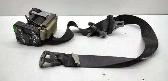 Skoda Octavia Mk1 (1U) Front seatbelt 1U4857701A