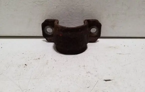 Audi TT TTS Mk2 Sway bar bush bracket, front 1K0511439E