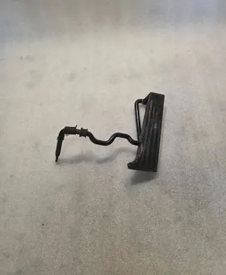 BMW 5 E34 Accelerator throttle pedal