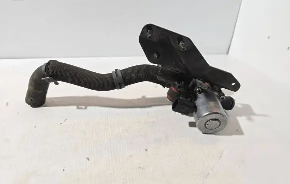 Audi A4 S4 B8 8K Electric auxiliary coolant/water pump 8E0820036