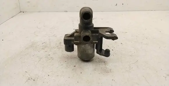 BMW 3 E36 Coolant heater control valve 8375443 1147412138