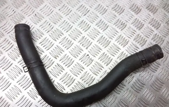 Mitsubishi Outlander Engine coolant pipe/hose