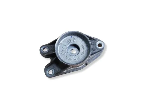 BMW 1 F20 F21 Front shock absorber mounting bracket 6865257 45194904 01813111016