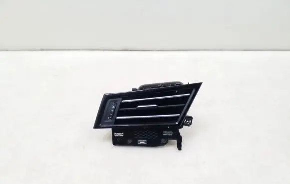 Volkswagen PASSAT B8 Dashboard side air vent grill/cover trim 3G1819701E
