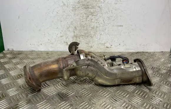 Mitsubishi Eclipse Cross Muffler pipe connector clamp 