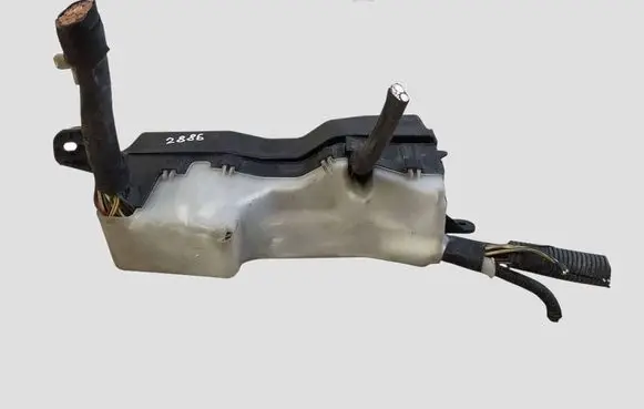 Toyota Corolla Verso AR10 Relay mounting block