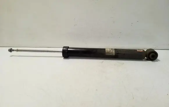 Volvo XC40 Rear shock absorber/damper 32221542