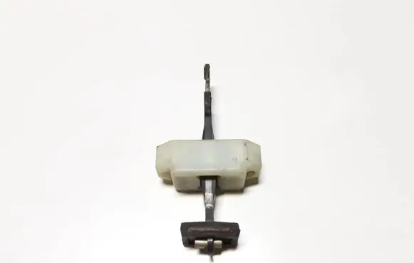 Suzuki XL7 I Front door check strap stopper