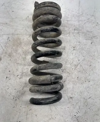 BMW M4 F82 F83 Rear coil spring 7847712 33537847712